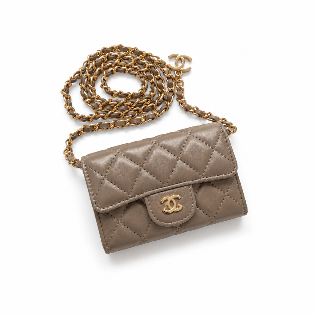 Quilted Crossbody Met Ketting